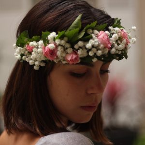 atelier DIY EVJF couronne de fleurs