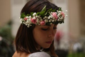atelier DIY EVJF couronne de fleurs