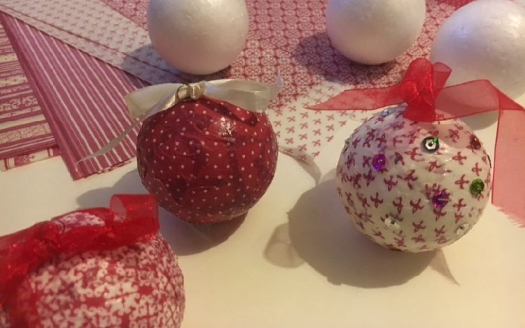 atelier DIY boules de noel arbre de noel ville